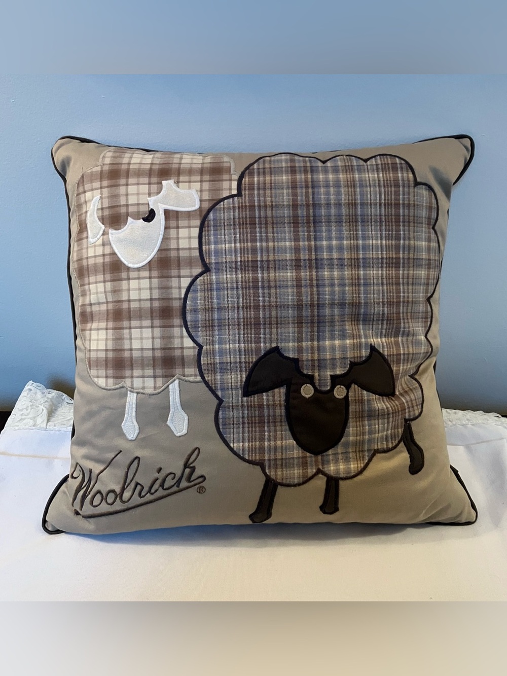 Woolrich Sheep Brown Throw Pillow Plaid Velvet Patchwork 20x20 Farmhouse Cottage